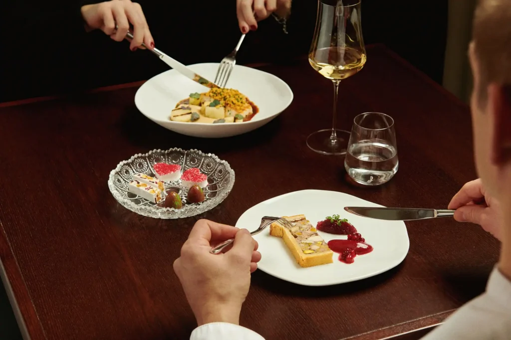 Alcron Restaurace 26 01 47840 websize