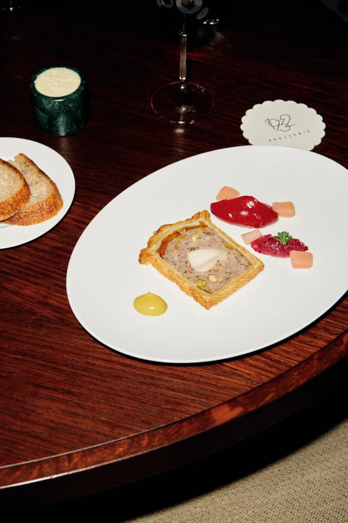 Brasserie1932 26 04 61628 websize